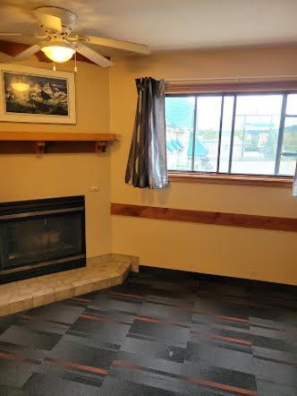 Rundle Mountain Lodge Canmore Ngoại thất bức ảnh
